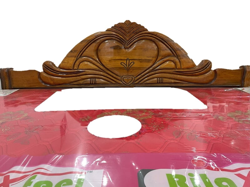 Box bed in heart Box bed in heart